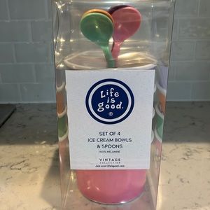 NEW Life is Good Simple Daisy Ice Cream bowls and spoons set of 4